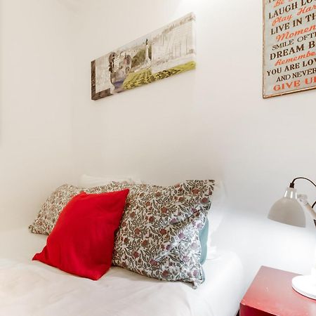 024 B - Cosy Retreat In Madragoa -Lisbon Apartment Bagian luar foto
